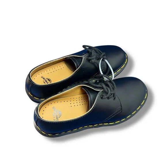 Dr. Martens 1461 Smooth Leather Oxford Shoes – Women’s Size 7 US / EU 38 / UK 5