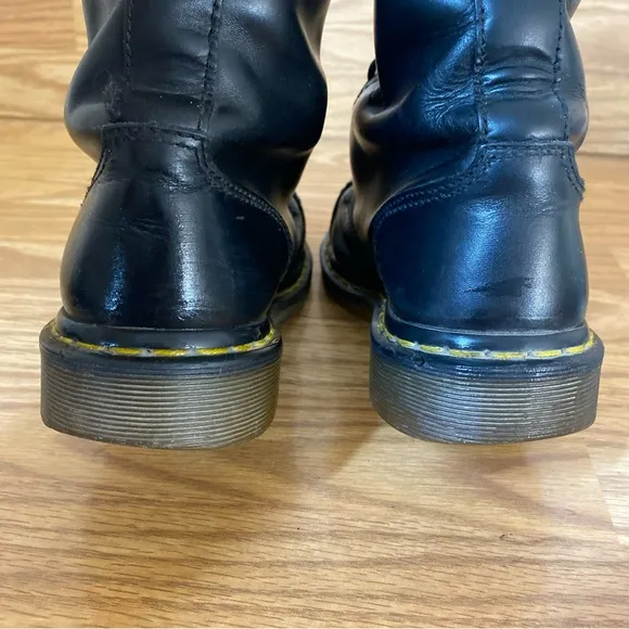 Dr. Martens Airwair 12 Hole  Boots Men’s Size 6 Women’s 7 Caden Steel Toe Black