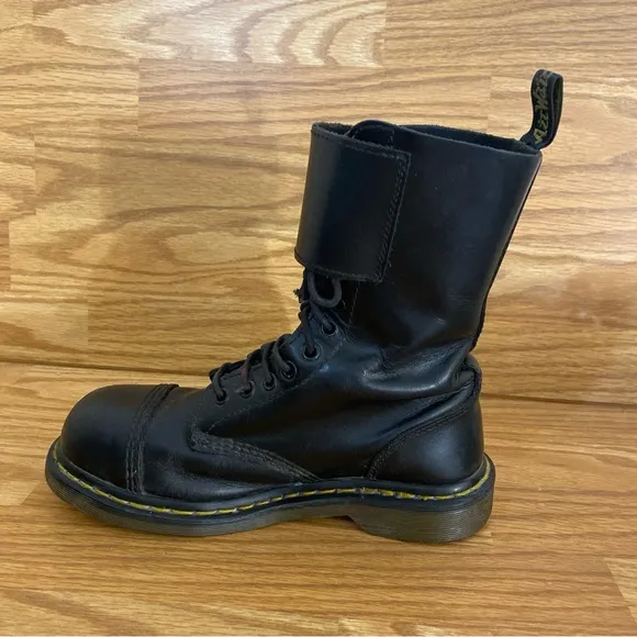 Dr. Martens Airwair 12 Hole  Boots Men’s Size 6 Women’s 7 Caden Steel Toe Black