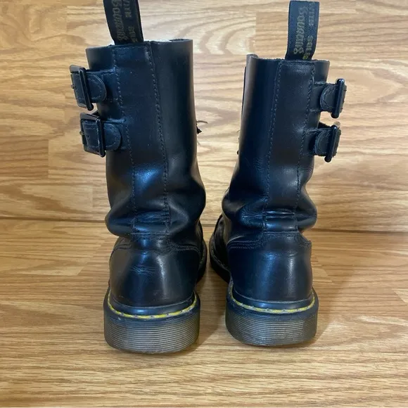 Dr. Martens Airwair 12 Hole  Boots Men’s Size 6 Women’s 7 Caden Steel Toe Black