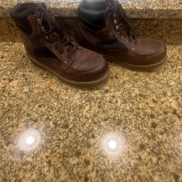 Dr. Martens Brown Leather Jamie Moc Toe Boots W9 M8