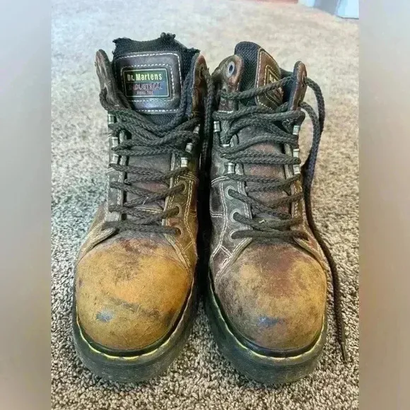 Dr Martens steel toe work boots size 10 brown damage to tongue