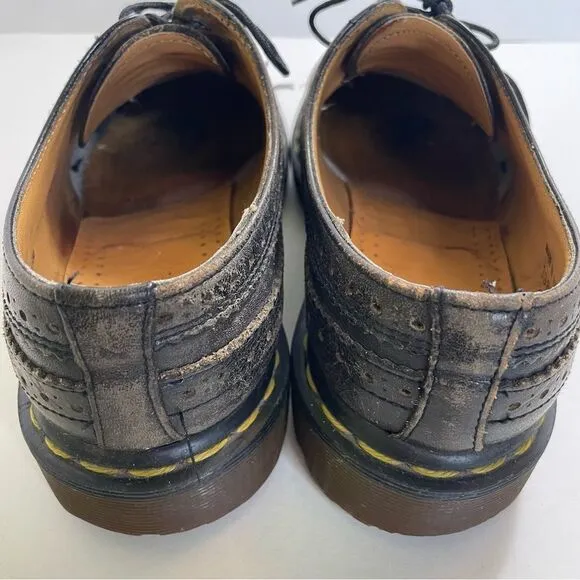 Dr Martens VTG Chunky Distressed Leather Wingtips‎ Shoes Sneakers