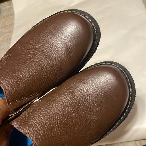 Dr Scholls WORK SHOES SIZE 7.5M  BROWN COLOR