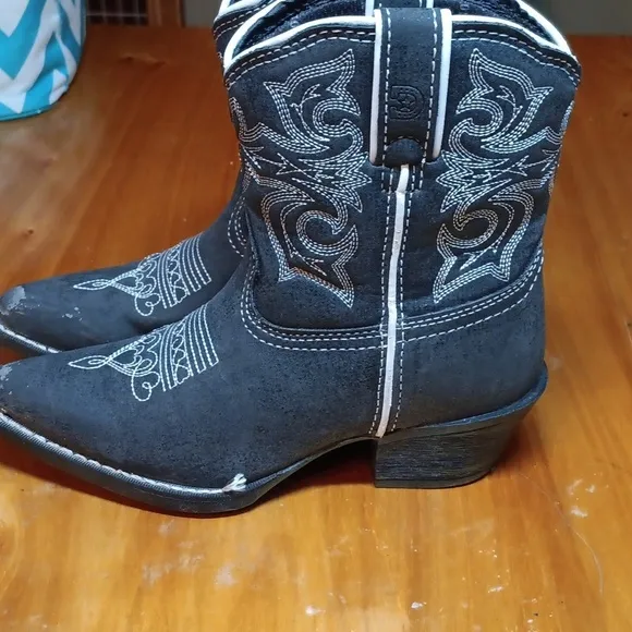 Durango black Embroidered Western Boots kids size 12
