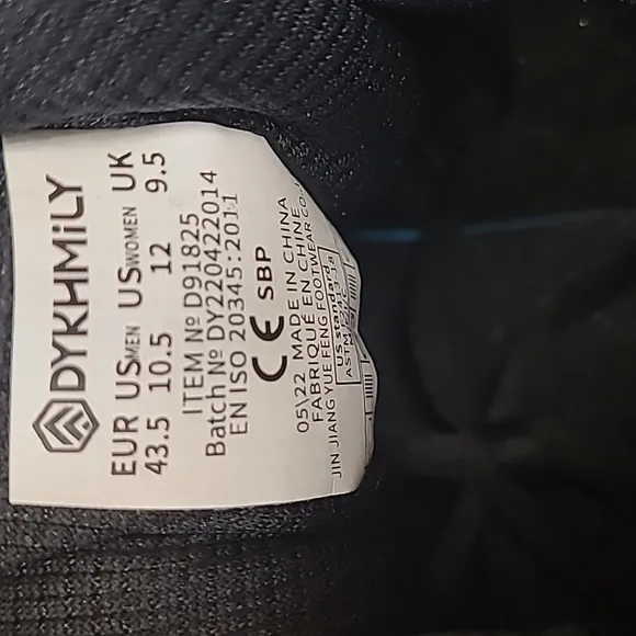 DYKHMILY Men's Cushioned Steel Toed Tennis Work Shoes, Black, Size 10.5