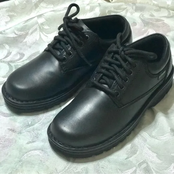 Eastland Plainview Black Leather Lace Up Oxford size 6.5