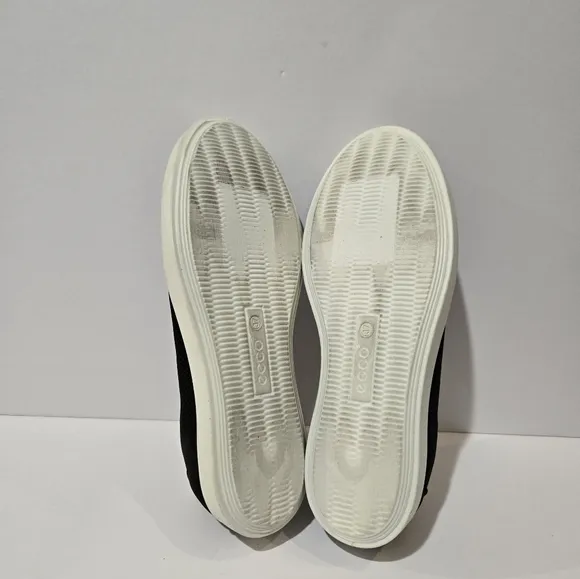 Ecco Barrentz Ballet Flat Shoes 6.5