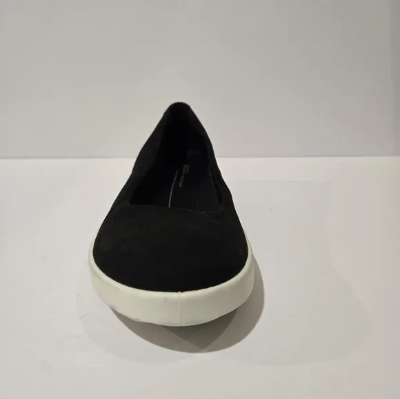 Ecco Barrentz Ballet Flat Shoes 6.5