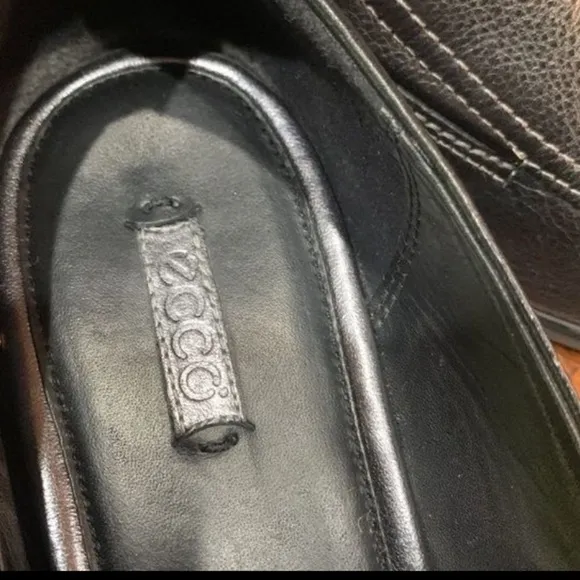 𝅺ECCO Black Pebbled Leather Heeled Loafer Shoes Sz 40 Womens Us 9/9.5