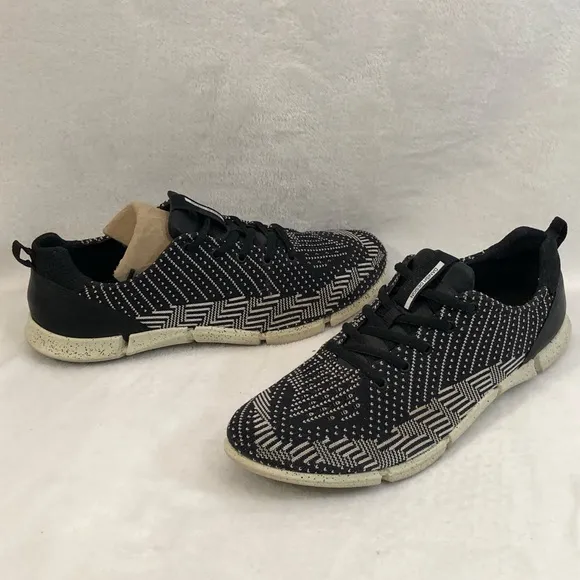 Ecco Danish Design Oreo Knit Running Walking Casual Sneaker Shoes Womens 40 US 9