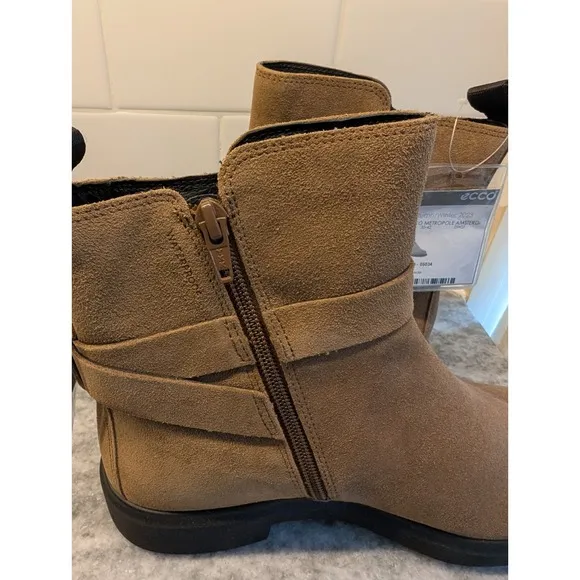 ECCO Metropole Amsterdam Leather Waterproof Boot In Camel Size EU 39, 8.5, BNWT