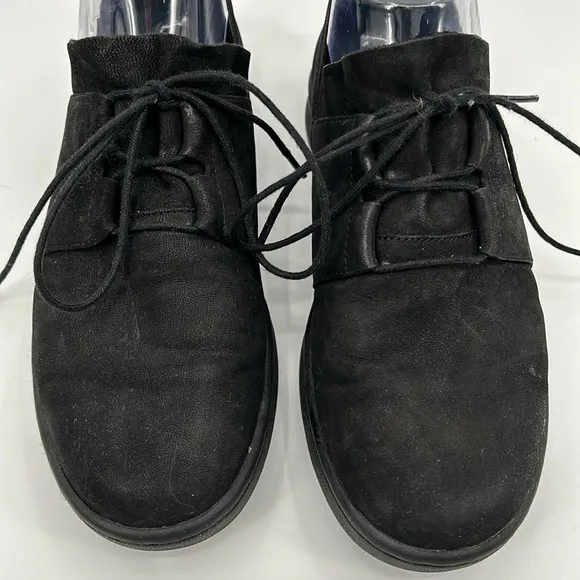 Eileen Fisher Kipling Black Sneakers Lace up Tumbled Nubuck leather Shoes Sz 8