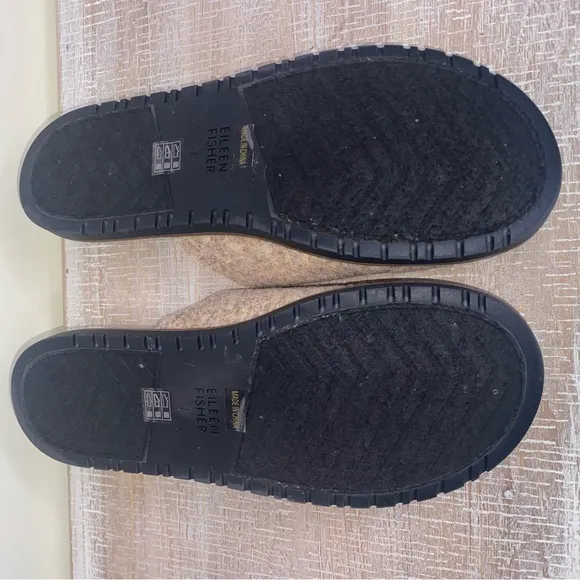 Eileen Fisher Women's Slippers Barley Felt Round Toe Slip On Soft-Size 7- EUC