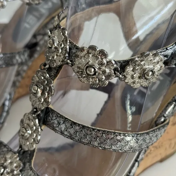 Elegant Women's CHANEL Wedge Sandals with Floral Accents