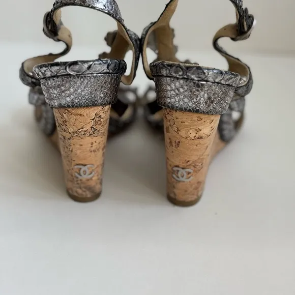 Elegant Women's CHANEL Wedge Sandals with Floral Accents