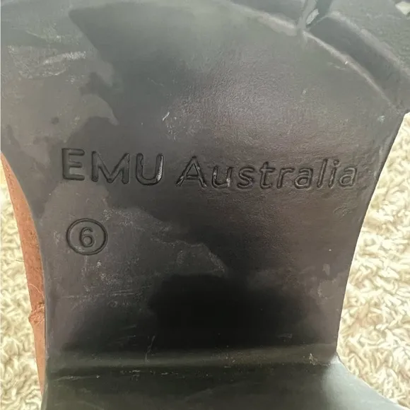 EMU AUSTRALIA Colebrook Waterproof Suede Merino Wool Lined Boots Sz: 6 Kids: 4