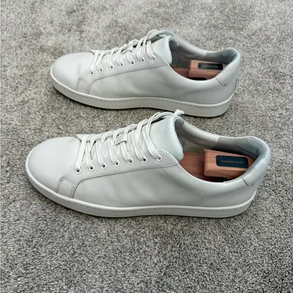 EUC - Allen Edmonds Barnes Lace Up Leather Sneakers - Size 11.5. Original $350