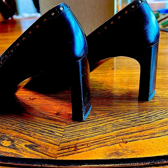 🎀EUC InBox ElegantCoachDark Brown&amp;Tan leather shoeS:7.5MClassic&amp;back in Style