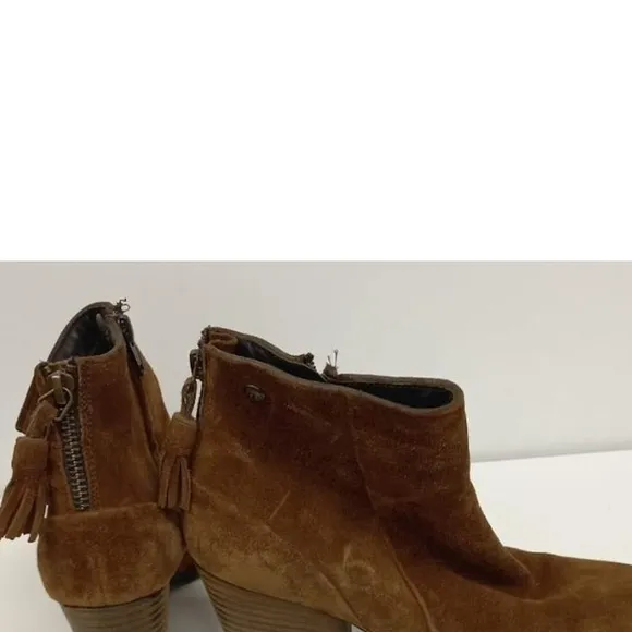 EUC Paul Green US 7M (UK 4.5) Suede brown booties  cuban heel &amp; tassle zip pull