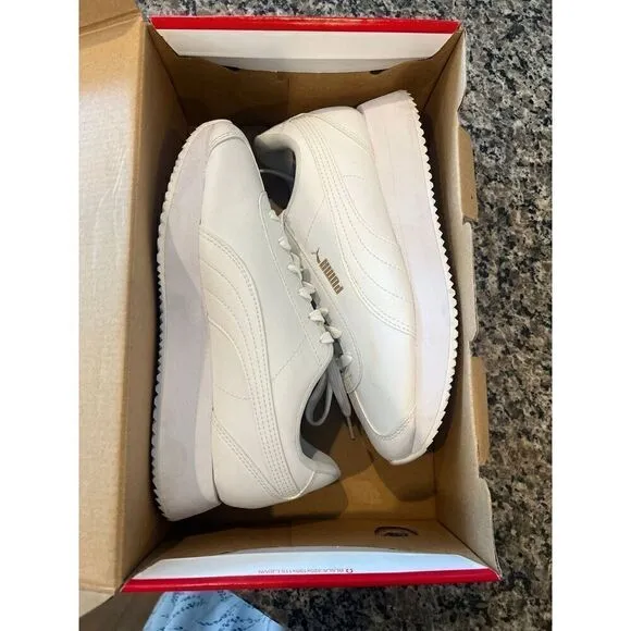EUC Puma Turino Stacked White SoftFoam  Optimal Comfort Sneakers Shoes 7.5