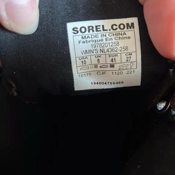 EUC Sorel Wedge Koan of Arctic boots, Sz 10