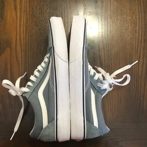 EUC💫VANS Sz 8 Bluish Gray suede‎ all season wear comfy sporty casual fun travel