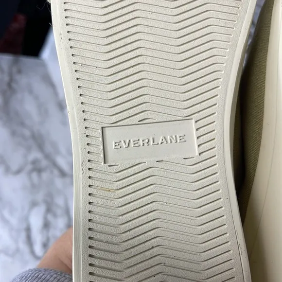 Everlane Forever sneakers lace up canvas comfort sneaker shoes green 7.5