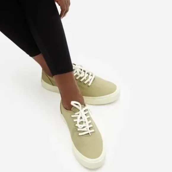 Everlane Forever sneakers lace up canvas comfort sneaker shoes green 7.5