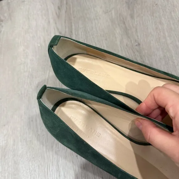 Everlane Heels The Editor Kitten Heel in Green Suede