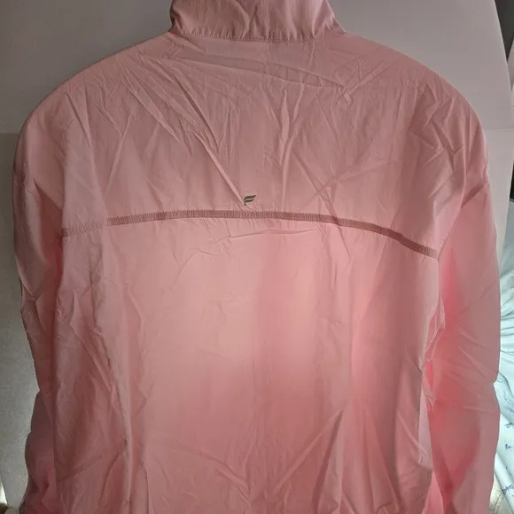 Fabletics Oversized Flyweight Windbreaker in &quot;Pretty Pink&quot; Size L