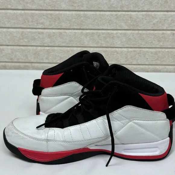 Fila High-Top Eight-Five-Viz Lace Up Basketball Sneakers White/Red/Black 10.5