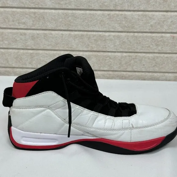 Fila High-Top Eight-Five-Viz Lace Up Basketball Sneakers White/Red/Black 10.5
