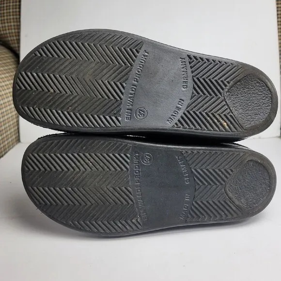 Finn Comfort Black Flat Shoes  Germany Sz 37 US 6.5 NWOT