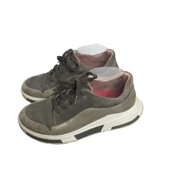 FitFlop Women Low Top Chunky Fashion Sneakers Freya Suede Leather, size 7