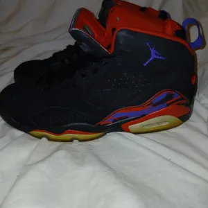 Flights Black and Red High-Top Sneakers nike air jordan