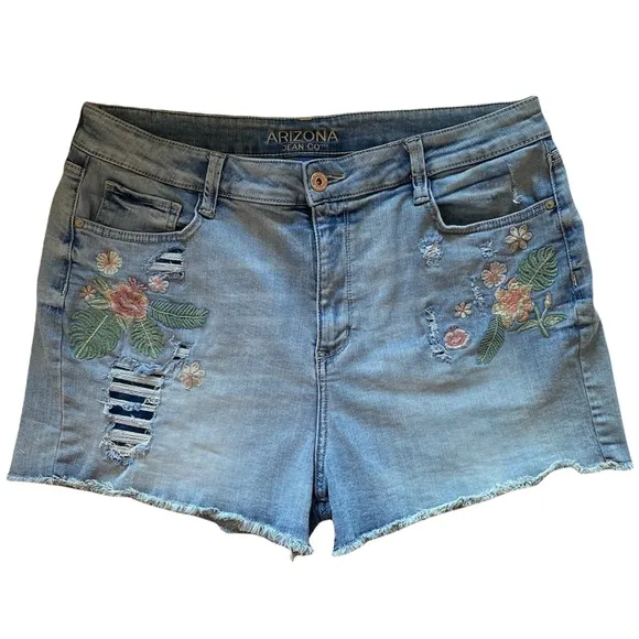 Floral Jean Shorts Ripped Distressed Wash Embroidered Flowers Size Large 17