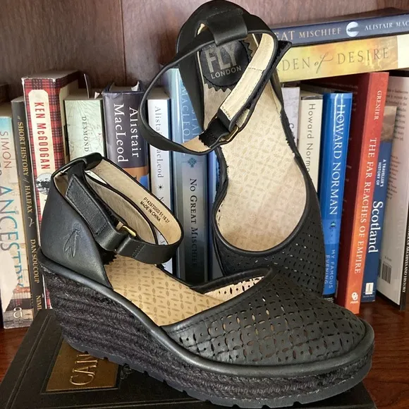 FLY London Etic Black Leather Wedge Espadrille Sandal Women's Size 6.5 - 7