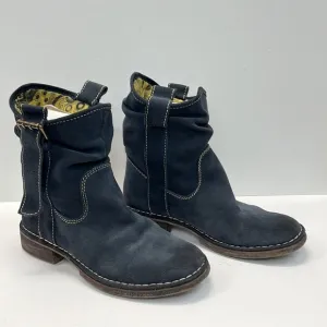 Fly London Round Toe Suede Biker Boots w/ Buckle Design Color Blue Size 38
