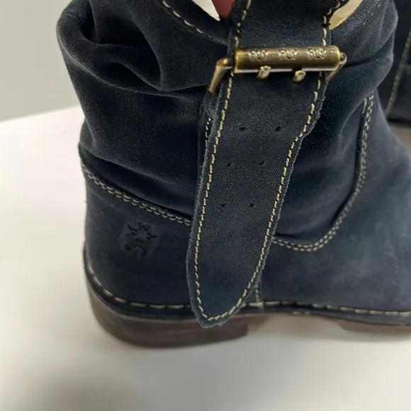 Fly London Round Toe Suede Biker Boots w/ Buckle Design Color Blue Size 38