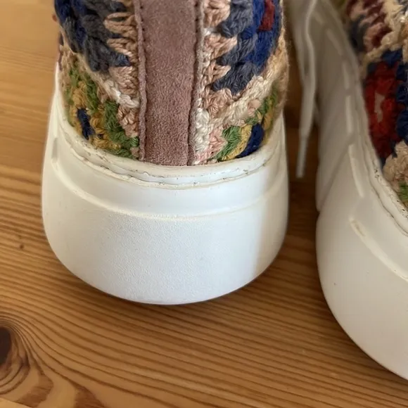 Free People Catch Me If You Can Crochet Flower Sneaker EU 40 US 10 New JB