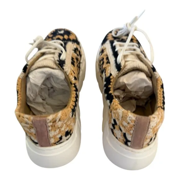 Free People Davis Crochet Sneakers Natural Black Beige Size 37 NWOT