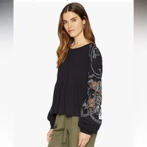 Free People Embroidered Penny Tee black silver peplum flowy puff sleeve top XS