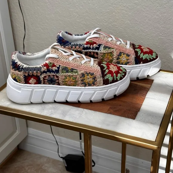 Free People NWB size‎ EU 38 Catch me if you can crochet platform sneakers