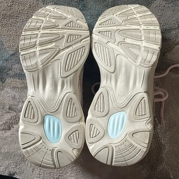 Free People Puma Teveris Nitro Sneakers. NEW