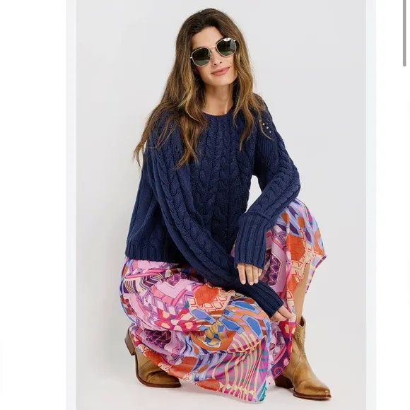 FREE PEOPLE SandrePullover OB1757383 Blue size Medium M NWOT $148