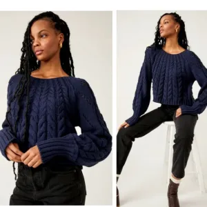 FREE PEOPLE SandrePullover OB1757383 Blue size Medium M NWOT $148