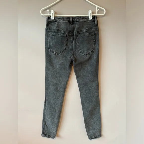 Free People Women’s Dark‎ Gray Denim Skinny Jeans Size 25