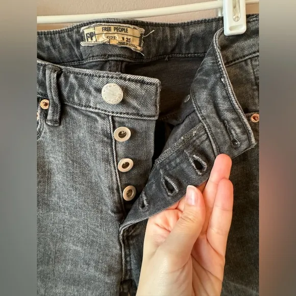 Free People Women’s Dark‎ Gray Denim Skinny Jeans Size 25