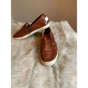 Frye Ivy Slip On Comfort Sneakers, Women's size 6.5 Cognac, Distressed leather